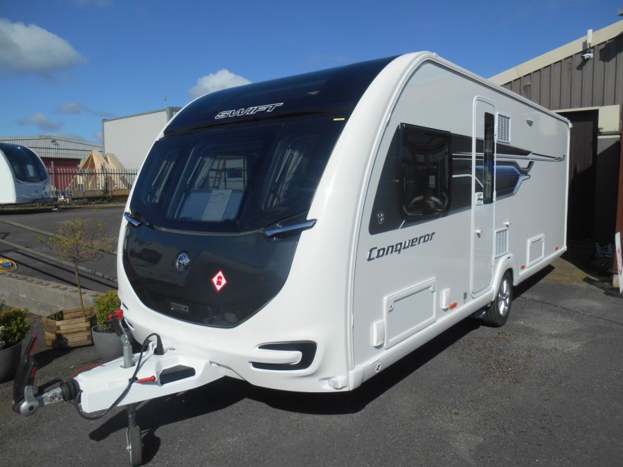 Used 2022 Swift Conqueror 580 caravan for sale - Ropers Leisure